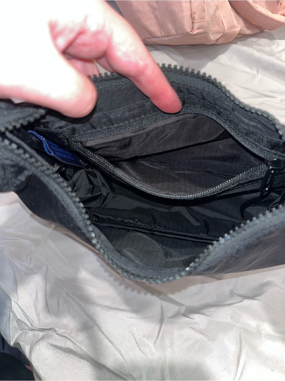 BAGGU mini shoulder bag - Picture 2 of 2